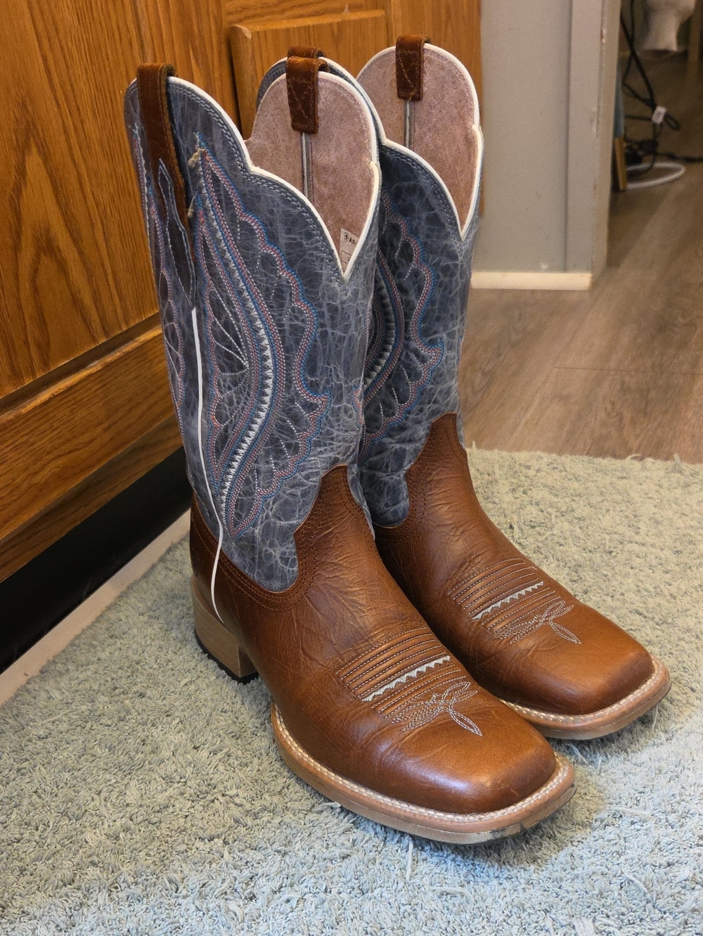Ariat Women's Primetime Brown & Blue Cowboy Boots